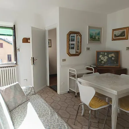 Maddalena House Lägenhet Varenna