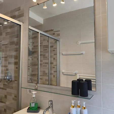 Appartamento Maddalena House Varenna