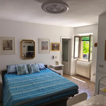 Maddalena House شقة