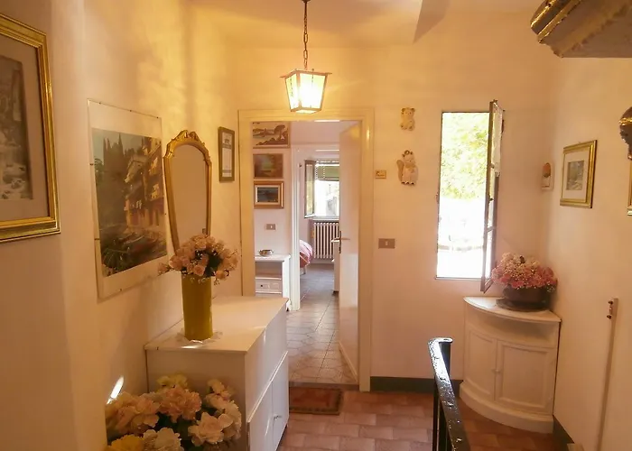 Maddalena House * 瓦伦纳